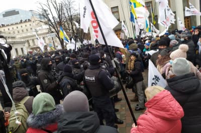 Под стенами ВР в столице началась акция SaveФОП
