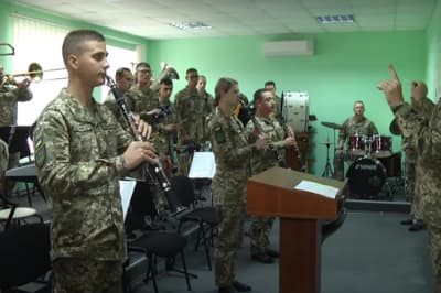 Військовий орекстр