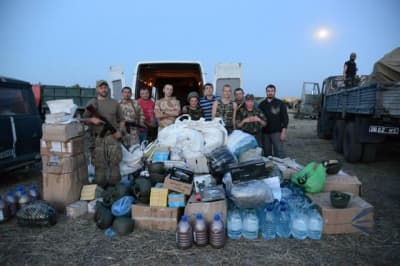 Волонтери