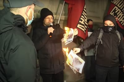 Акция против Шкарлета
