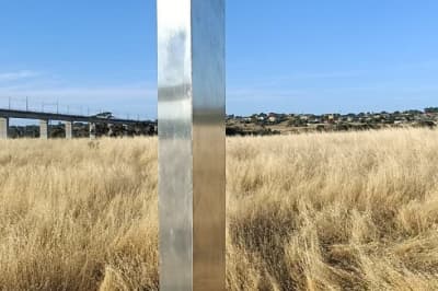 Монолит в Новой Зеландии