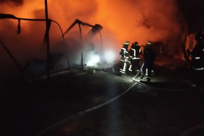 На Одещині майже три години гасили базу відпочинку