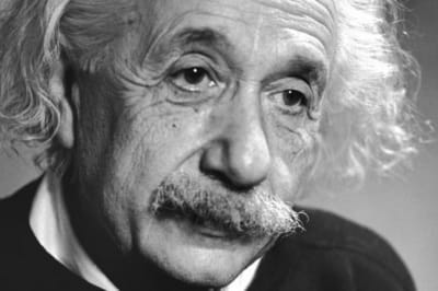 Альберт Эйнштейн