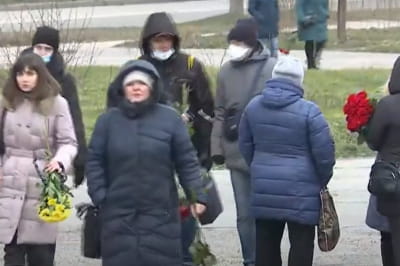 Прощание с погибшей врачом