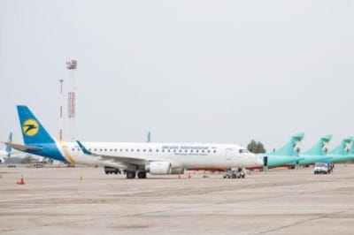 Літак в аеропорту "Бориспіль"