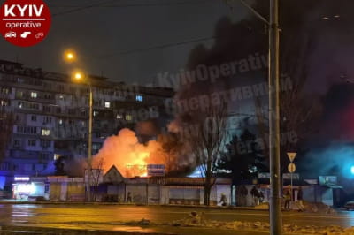 Пожар на рынке на Оболони