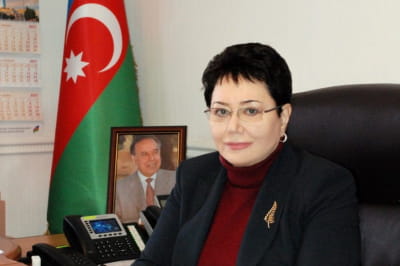 Эльмира Ахундова