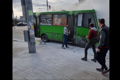 Палаюча маршрутка