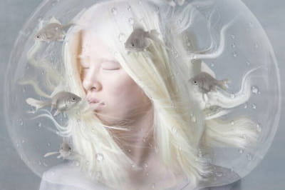 Модель-альбинос