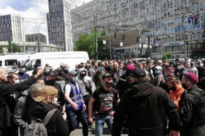 Під судом у справі Медведчука стались сутички