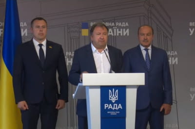 народные депутаты 
