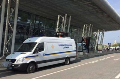 Взрывотехники во львовском аэропорту