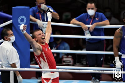 Александр Хижняк