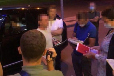 Полиция задержала чиновника в "Жулянах"