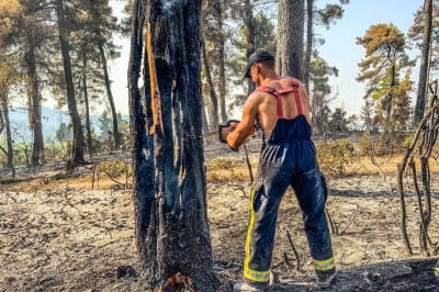 Український пожежник у Греції