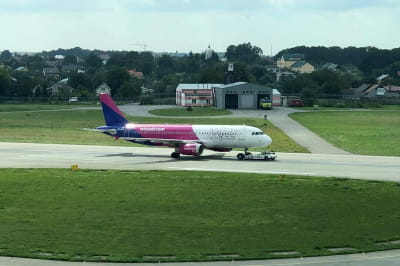 Самолет Wizz Air