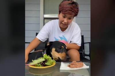 Блогерка Арія та її собака