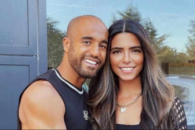 Лукас Моура і його дружина