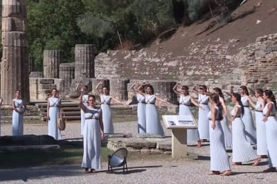 Церемонія запалювання Олімпійського вогню зимових Ігор 2022 року