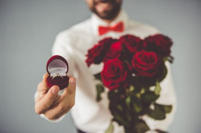 Предложение руки и сердца