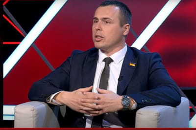 Роман Костенко