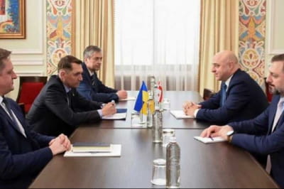 Посол Грузии пришел в МИД Украины