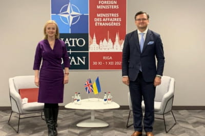  Дмитрий Кулеба и Лиз Трасс