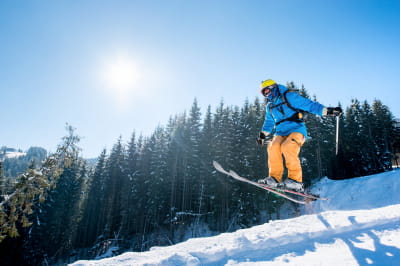 Гірськолижний курорт, лижі, сноуборд