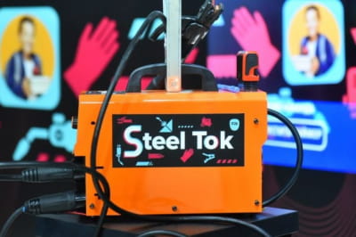 Steel Tok