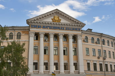 Національний університет "Києво-Могилянська академія"