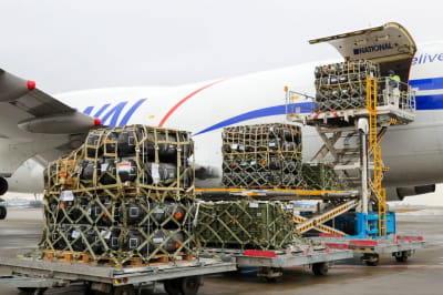 Помощь Украине от США