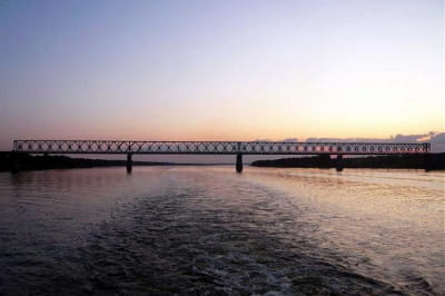Антонівський міст у Херсоні