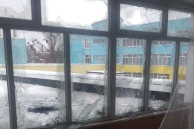 На Харківщині окупанти обстріляли ліцей, де були діти