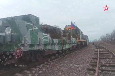 россияне притащили в Мелитополь бронепоезд и оконфузились