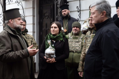 Порошенко и капелланы
