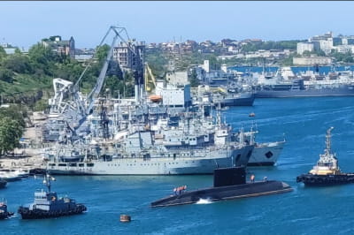 российская субмарина "Алроса"
