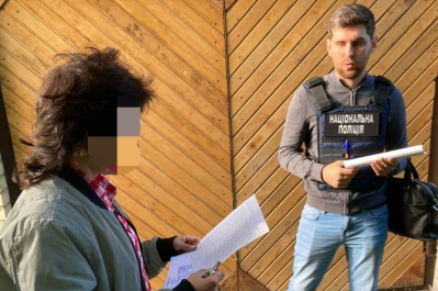 В Ирпене разоблачили коллаборантку, помогавшую россиянам мародерить