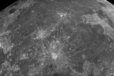 В NASA показали место столкновения ракеты с Луной