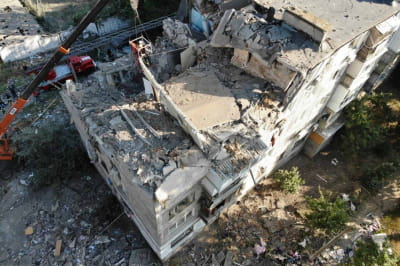 Зруйнований російською ракетою будинок у Миколаєві