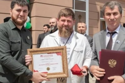 кадырова наградили орденом "За заслуги перед стоматологией"
