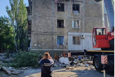 Зруйнований російською ракетою будинок у Миколаєві