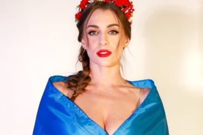 Порноактриса Josephine Jackson