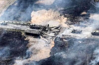 Взорванный ВСУ мост вместе с российской техникой, двигавшейся в сторону города Изюма на Харьковщине