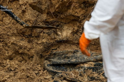 Ексгумація жертв рашистів в Ізюмі