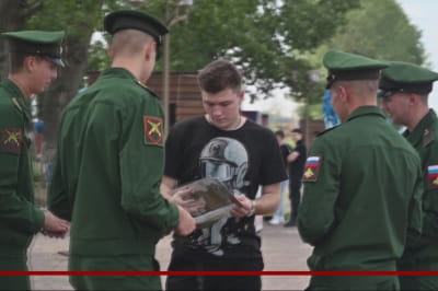 вручення повісток росіянам