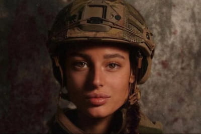 "Жінки на фронті"