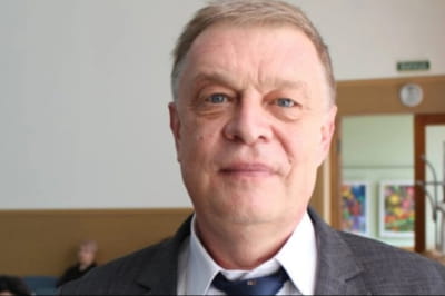 ВЛАДИМИР ПЕПЕЛЬ