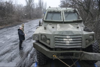 Порошенко отправил на ремонт технику