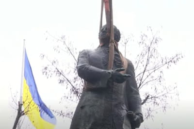 Снос памятника