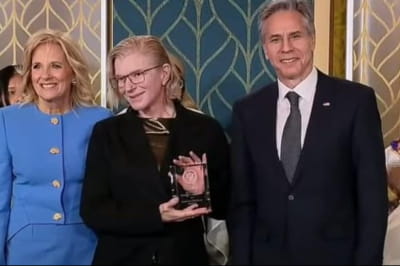 Юлия "Тайра" Паевская во время награждения